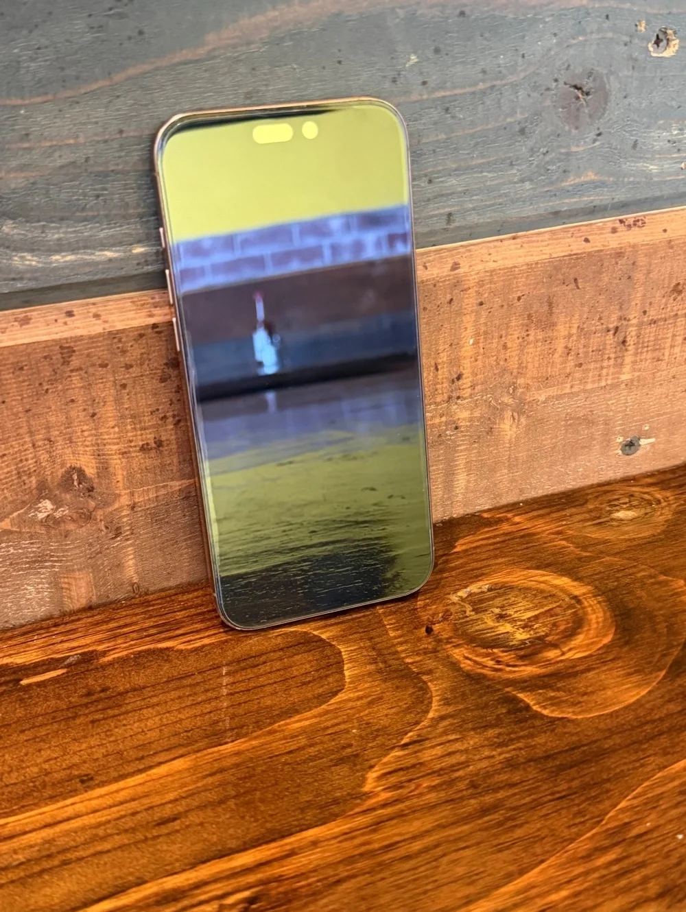 Apple iPhone 16 Pro Max 256GB Natural Titanium Unlocked 88% Battery